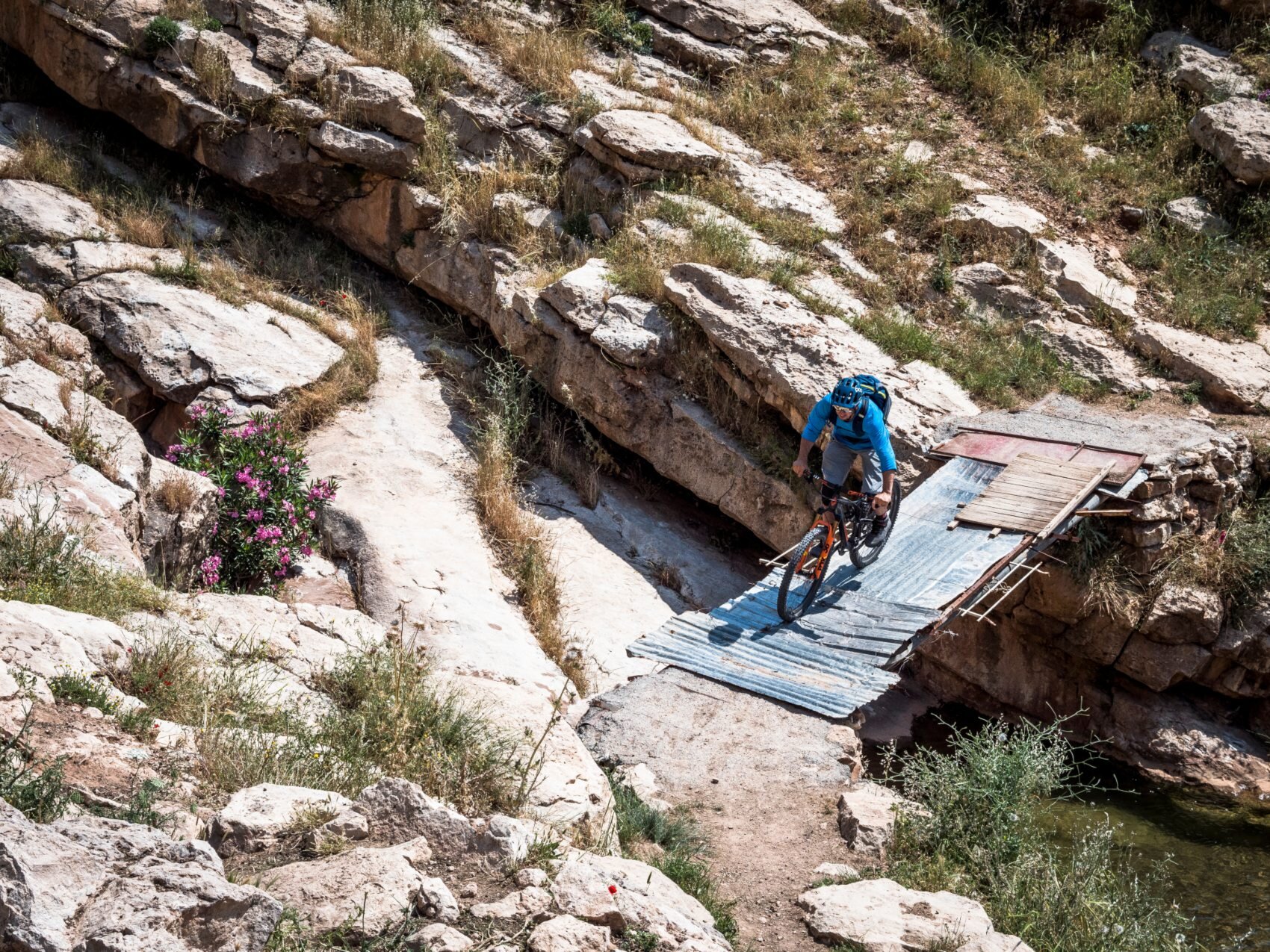 Kurdistan has plenty of oil money, but you’ll find plenty of make-do attitude once you leave the towns behind. Here, Eric Porter puts his trust in a little Kurdish bridge-building resourcefulness to cross a creek.