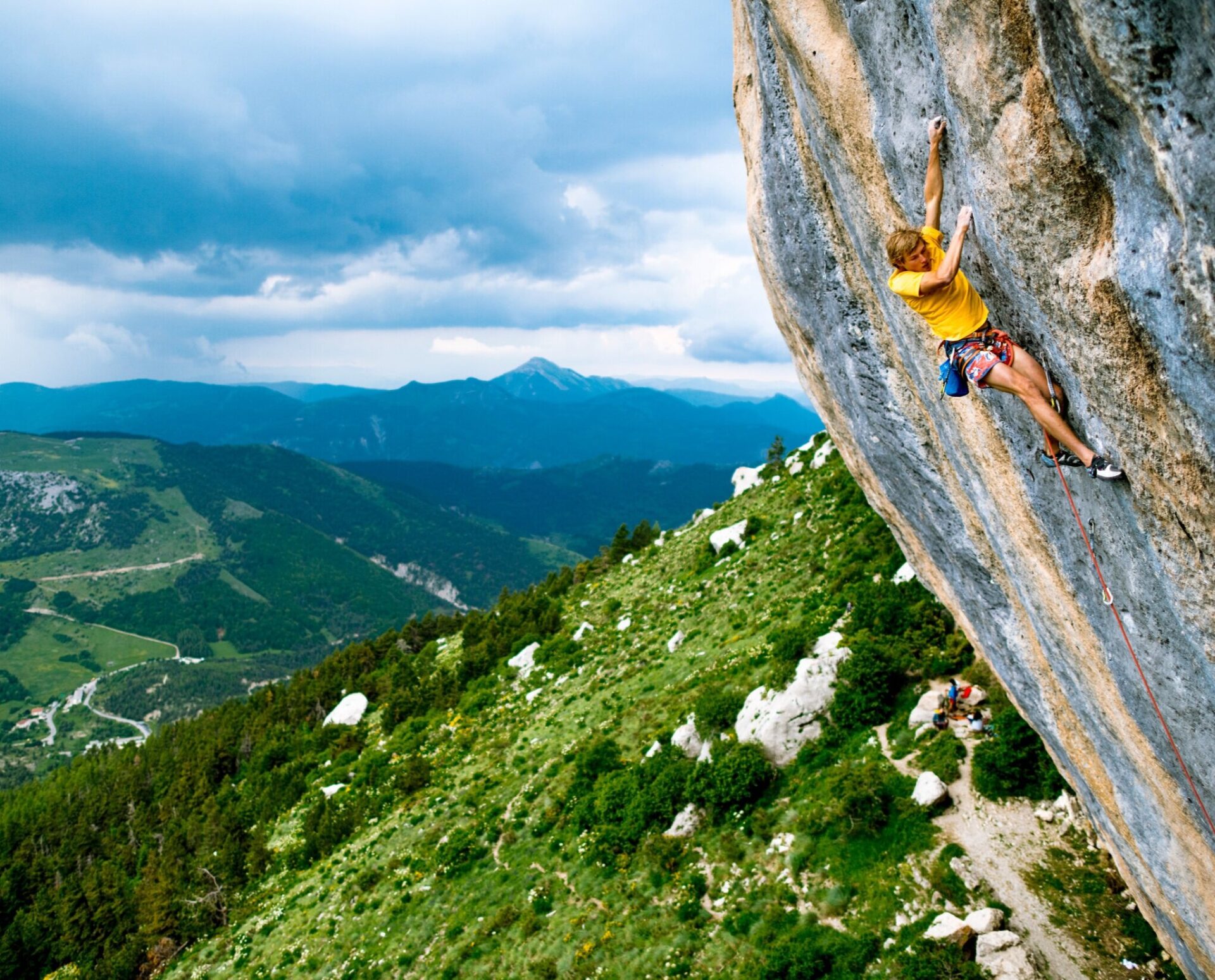 “Sometimes the odds are against you, but it doesn't mean you don't have a chance.” Alex successfully makes the first ascent of Bibliographie. © Ken Etzel