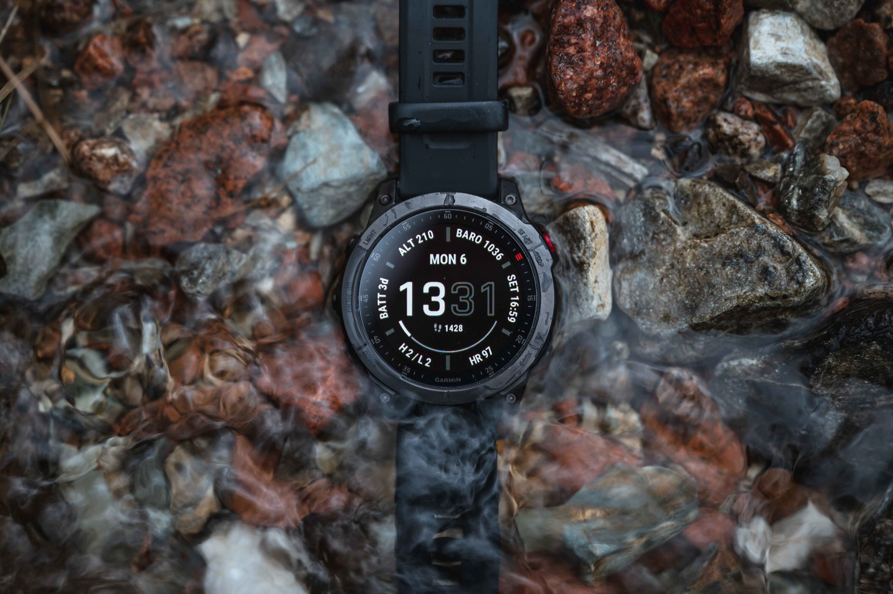GARMIN epix (Gen 2) Sapphire Black Polymer & Titanium Smartwatch