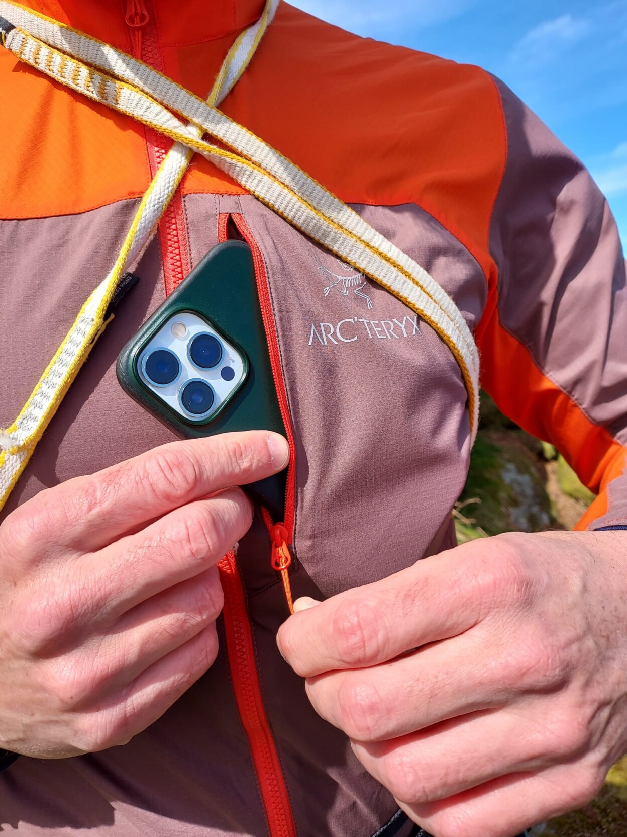 REVIEW: Arc'Teryx Squamish Hoody - BASE Magazine