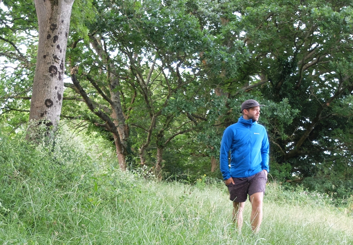 Review Montane Fireball Lite Hooded Jacket BASE Magazine