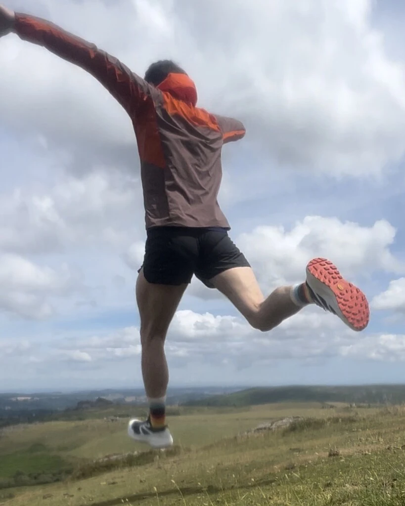 小鳥 あけましておめでとうございます🎍🐍 昨年は久しぶりにレース活動をし